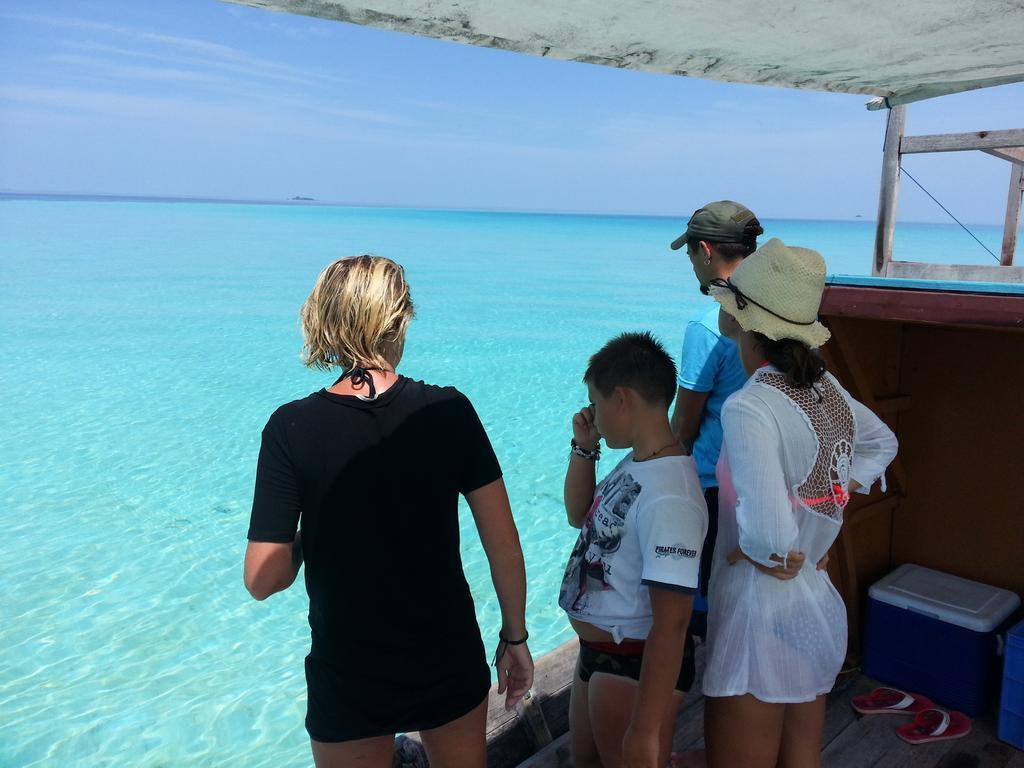 Rip Tide Vacation Inn, K.Guraidhoo Guraidhoo  Luaran gambar